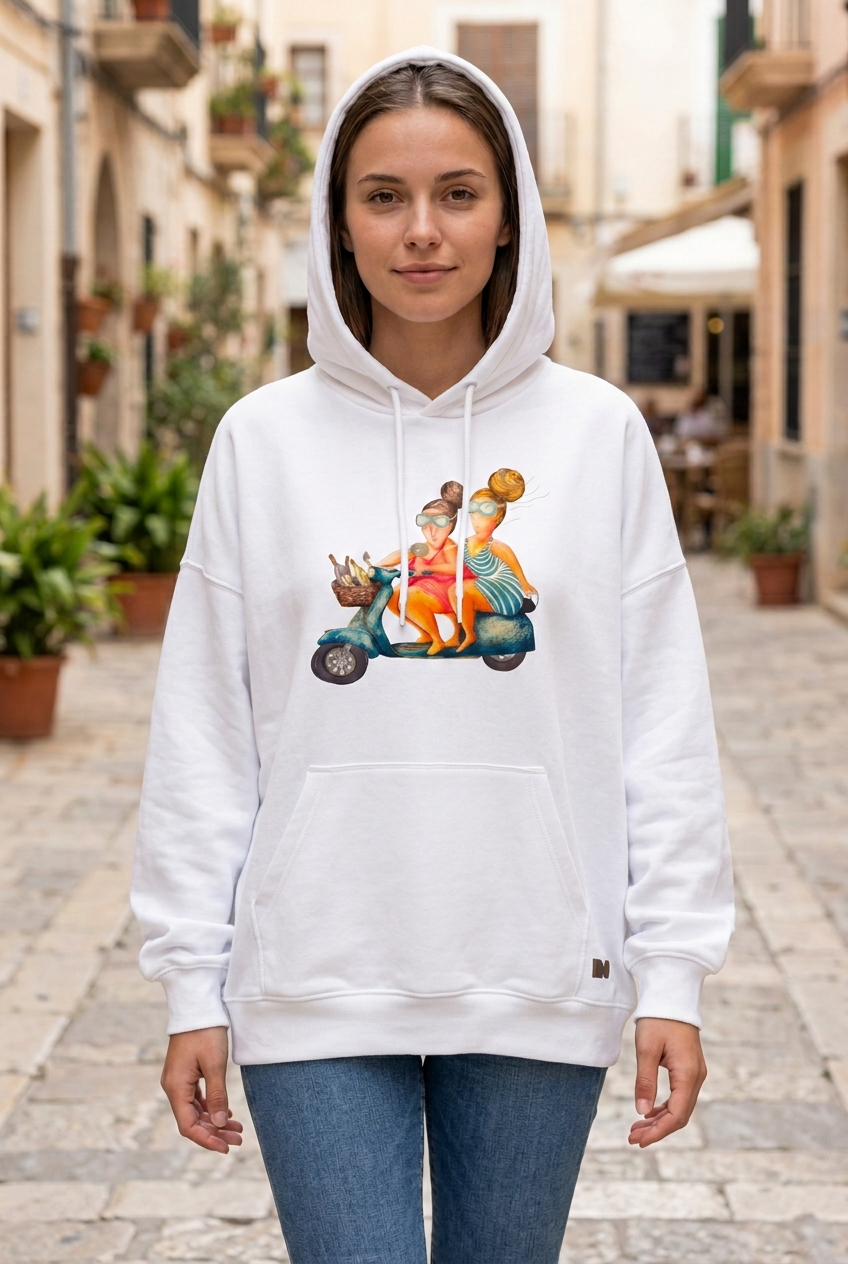 Mockup de la noia amb la dessuadora més oversize