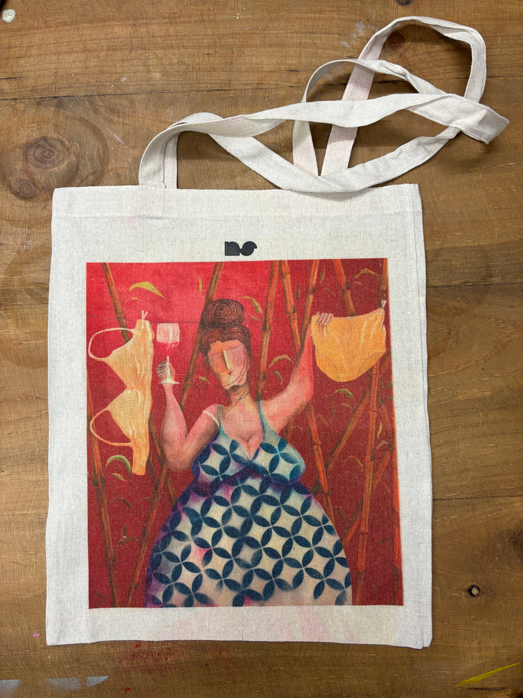 TOTE BAG ROPA TENDIDA